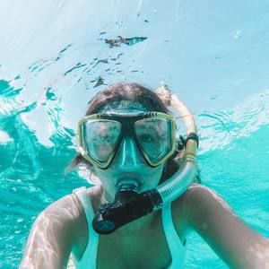 Meet your Posher, Lucy